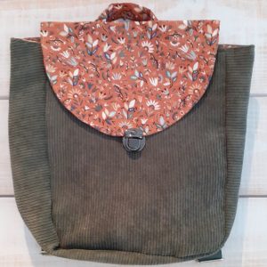 Sac à dos en velours côtelé kaki / coton imprimé camel fleuri
