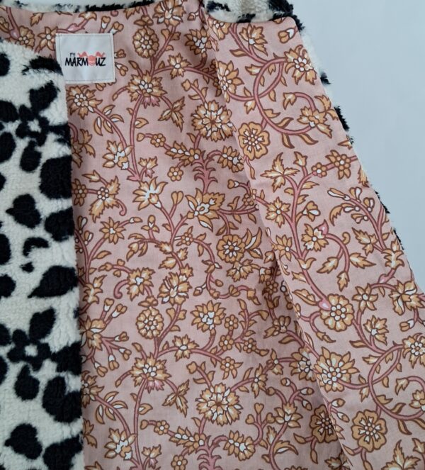 Gilet de berger sherpa mouton Karakula / coton imprimé Jhansi – Image 2